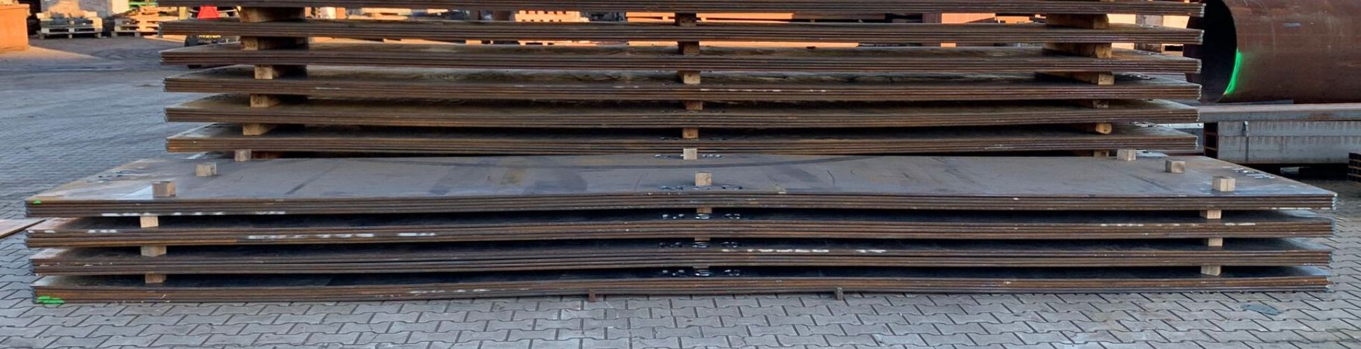 tweedehands stalen rijplaten aanbod