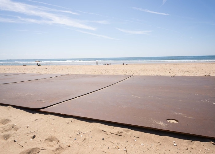 Extra-sterke-stalen-rijplaten-Merwestaal Extra sterke stalen rijplaten geschikt voor bouw en evenementen