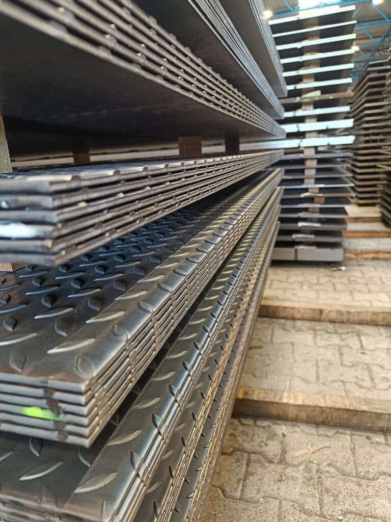 stalen traanplaten